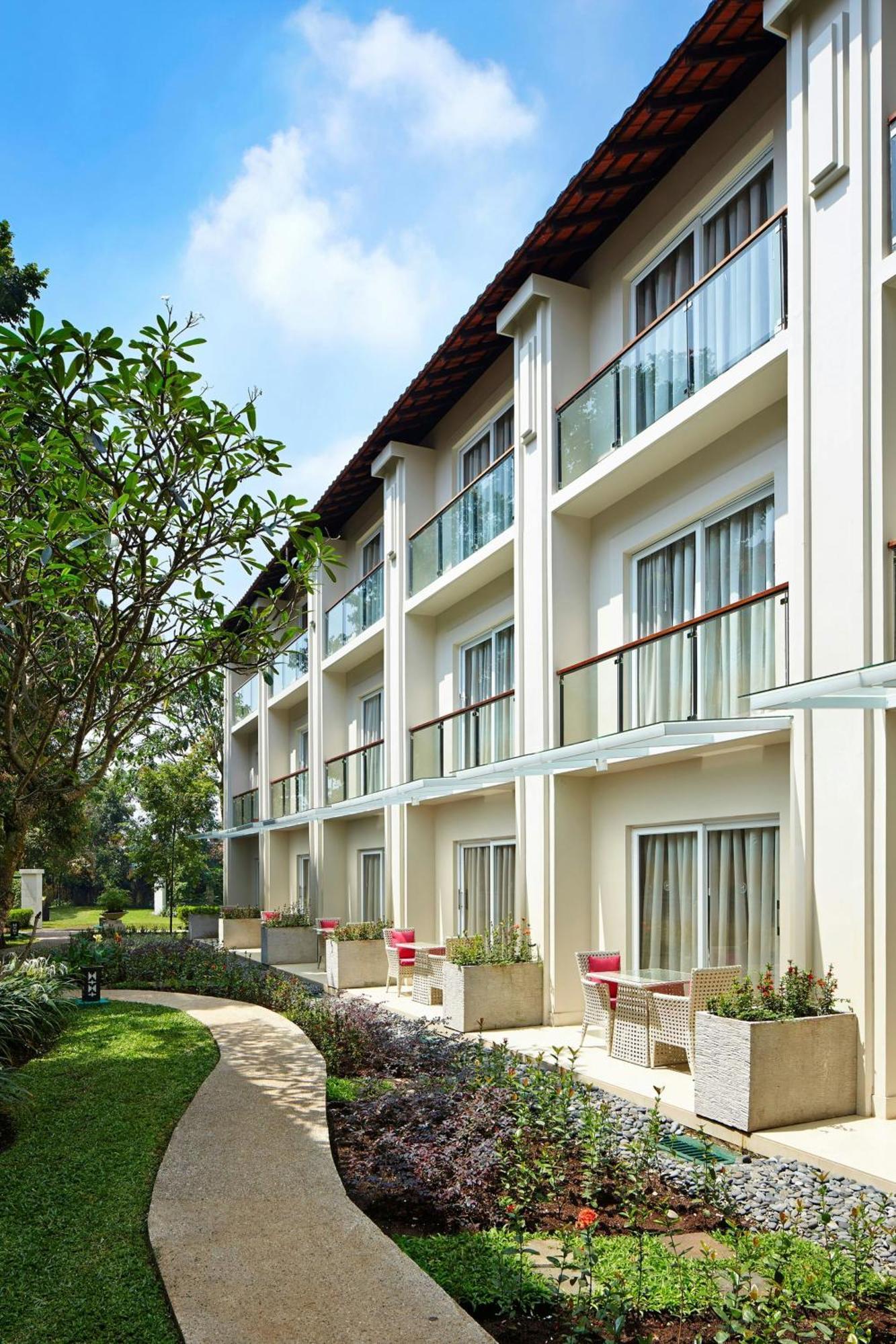 Sheraton Bandung Hotel & Towers Dış mekan fotoğraf